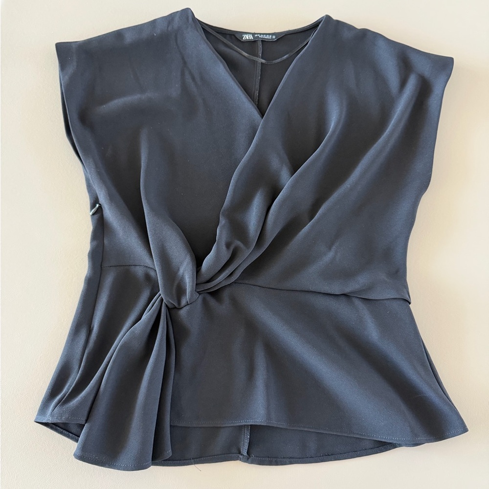 Zara Black Knotted Crepe Top